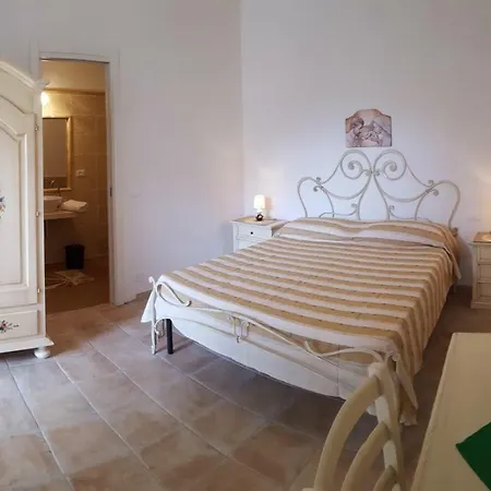 Giardino Degli Ulivi * Favignana